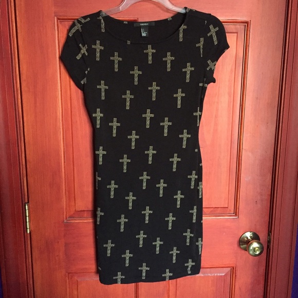 Body-con patterned dress