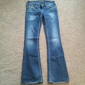 Silver brand aiko jeans 27x 35