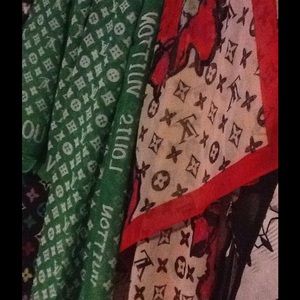 Bundle LV scarves