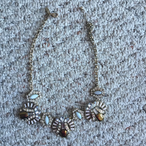 Statement necklace! - Picture 2 of 4