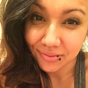 Meet your Posher, Veronica