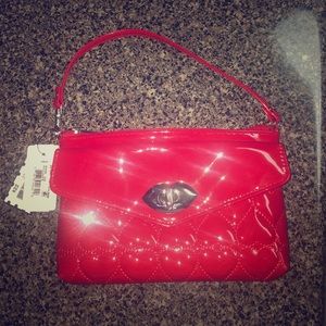Red hearts purse