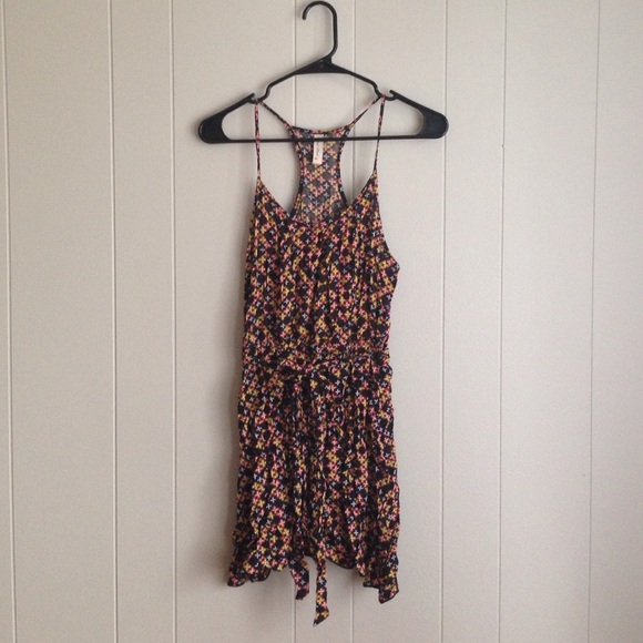 Boutique patterned summer dress - Picture 1 of 3