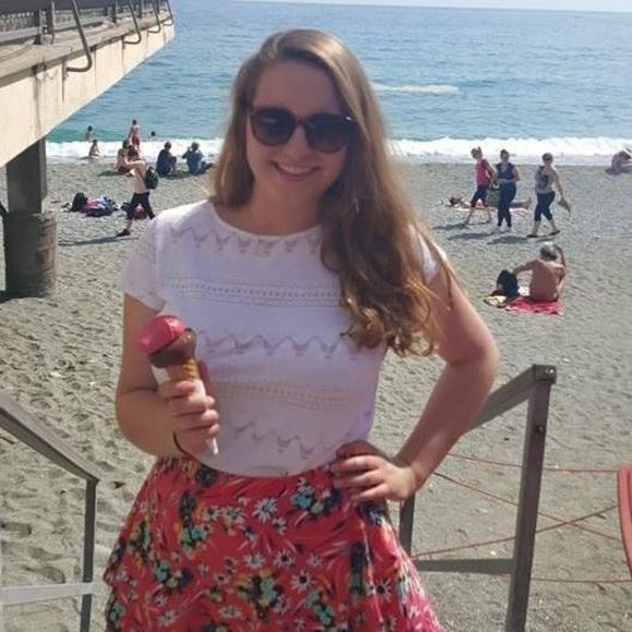 Meet your Posher, Michaela - Picture 1 of 1