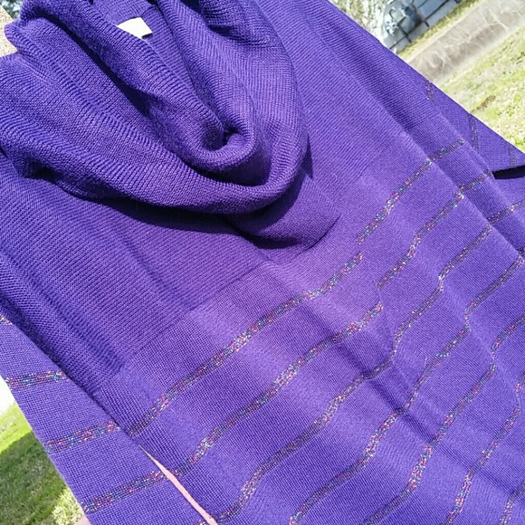 Flattering - image 1