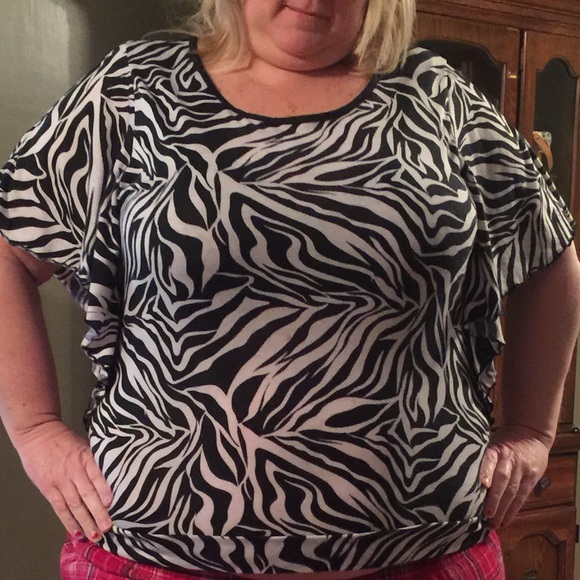 Zebra top with lace back