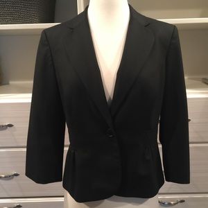 Ann Taylor black blazer