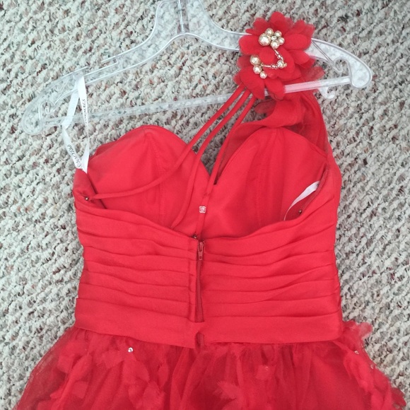 Prom dress - Picture 4 of 4