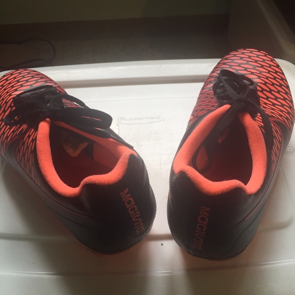 Nike magista soccer cleats - Picture 2 of 4