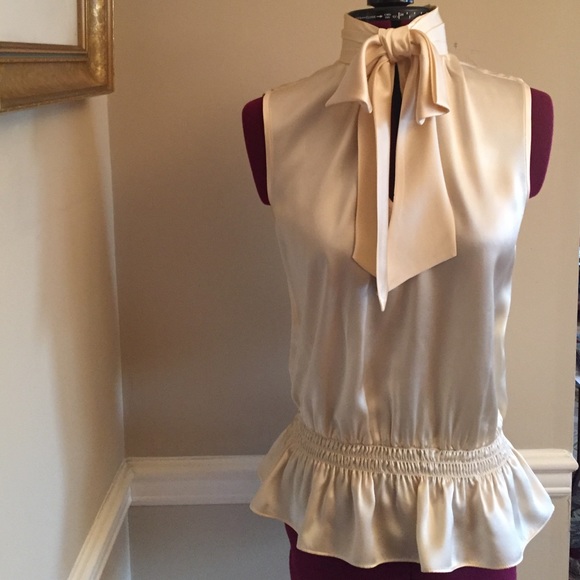 Nanette Lepore Tops - Nanette Lepore Ivory Silk Top, Sz 4