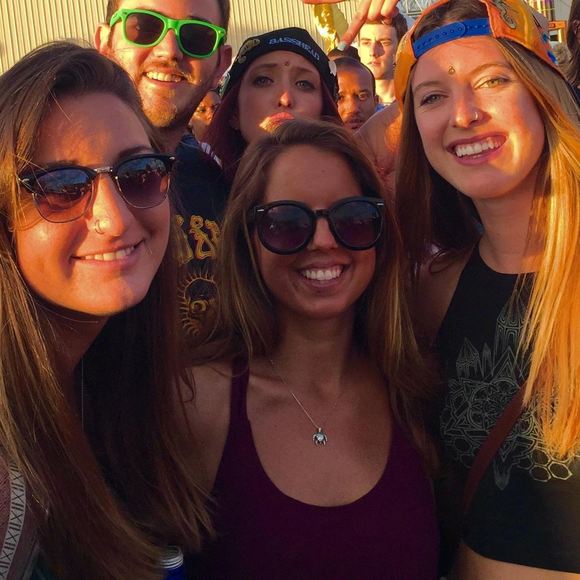 Meet your Posher, Dana