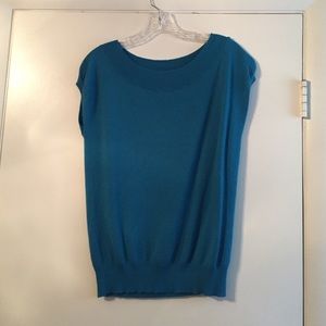 Crop Sleeve  sweater size medium