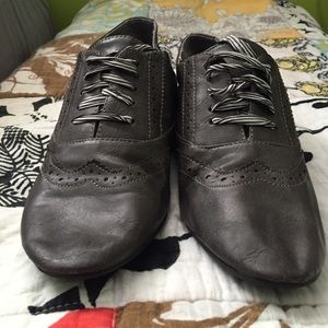 SUPER CUTE OXFORD FLATS!