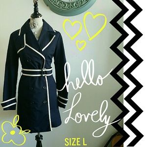 Gorgeous Fitted Trench Coat!