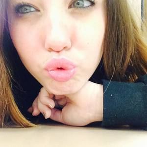 Meet your Posher, Candy