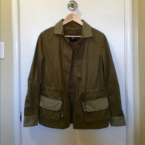 Olive green military parka jacket