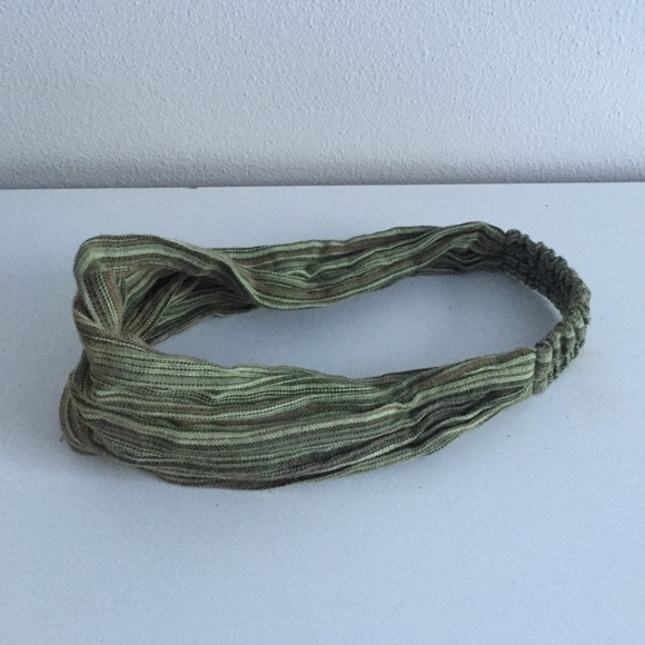 Natural green headband