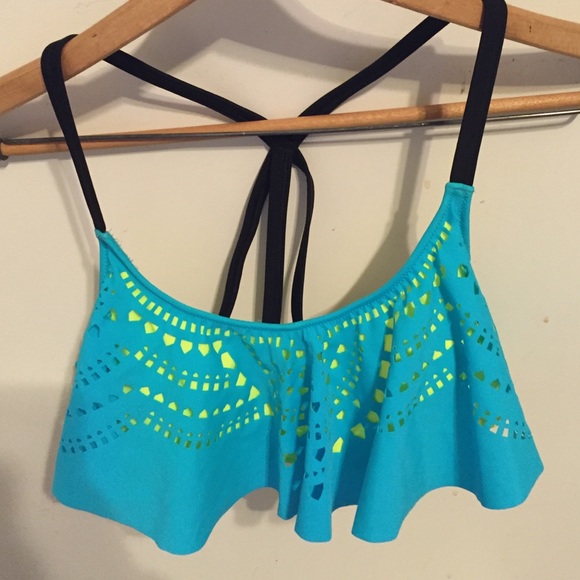 Victoria's Secret bikini top!