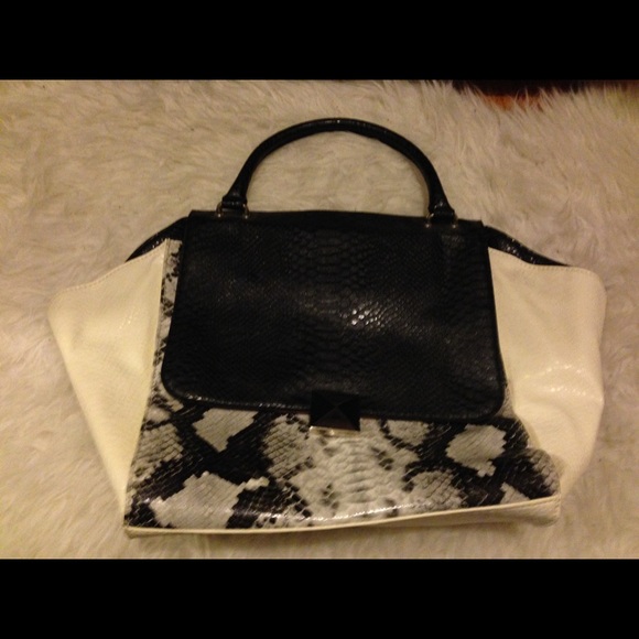 Trapeze bag - Picture 2 of 2