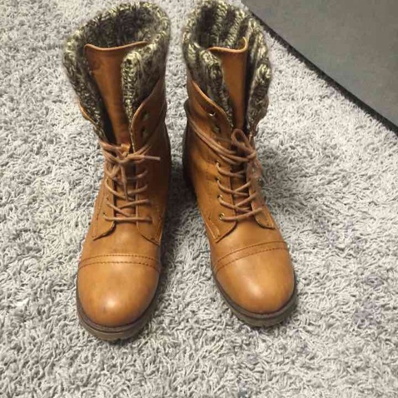 Tan combat boots