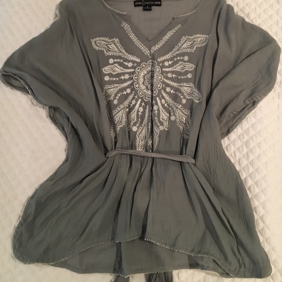 Flowy top - Picture 2 of 3