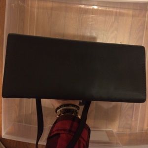kate spade Bags - classic kate spade little black bag ๐ kate spade Bags - classic kate spade little black bag ๐