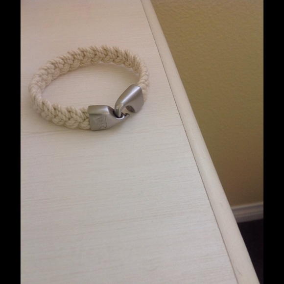 Lemon & Line Turks Head bracelet