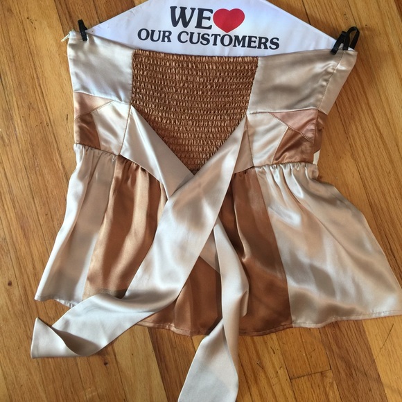 Bebe Strapless TOP 100% silk - Picture 3 of 4