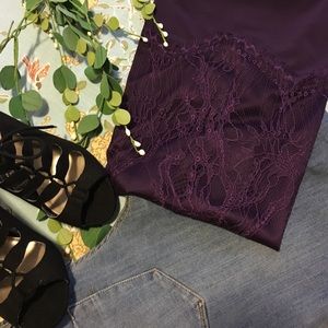 Purple lace sleeveless top size small