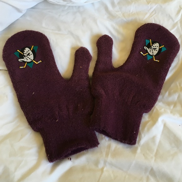 Anaheim Ducks mittens