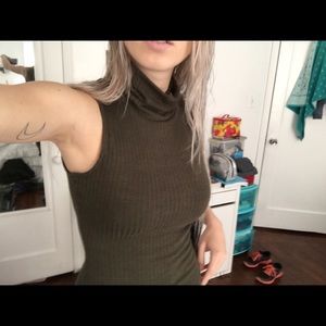 Tight body con Kim k dress NWT⭐️