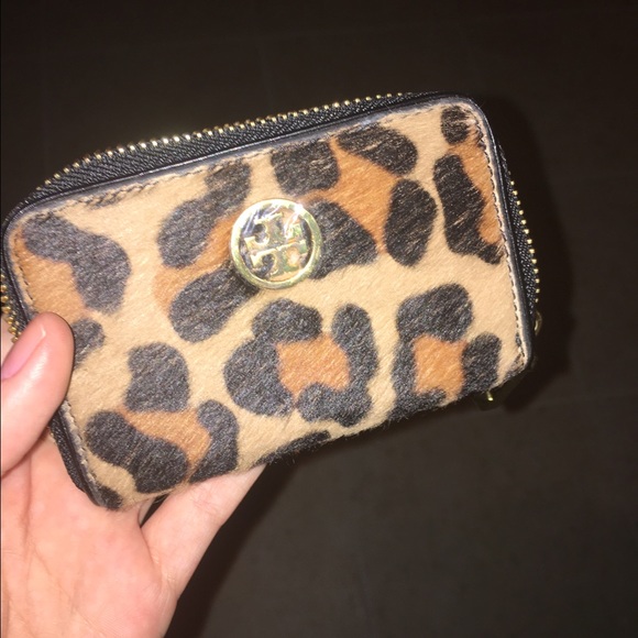 Tory Burch Handbags - Tory Burch wallet