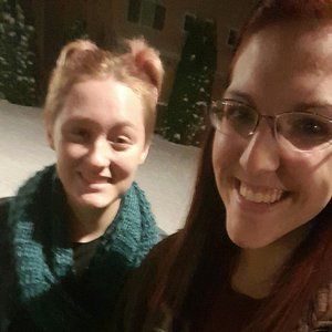 Meet your Posher, Alexis