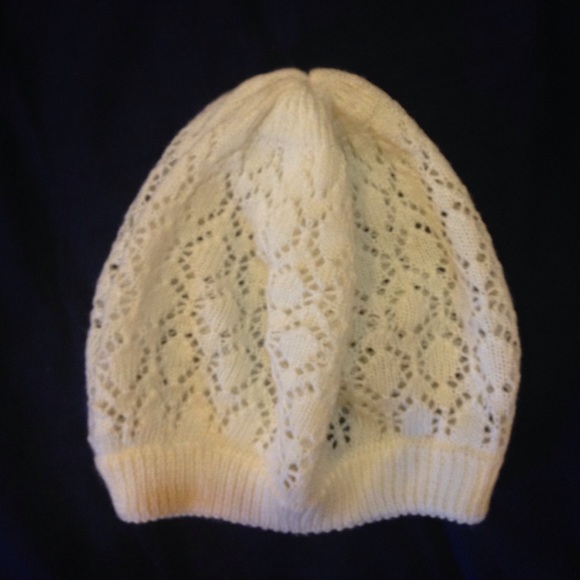 White Lace beanie