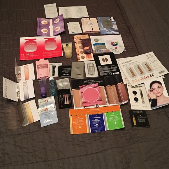 Lots of samples of makeup different brands!