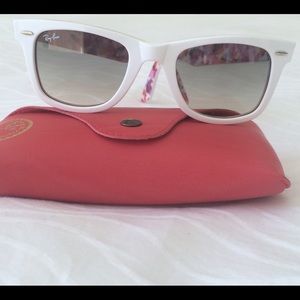 Ray Ban Wayfarer Limited Edition