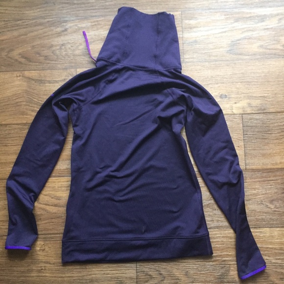 SOLD - Nike Pro Warm Sweater - Picture 2 of 4