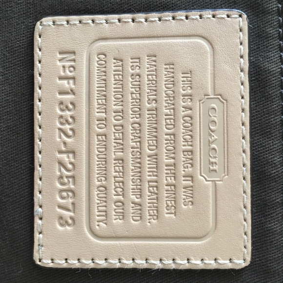 Coach tote SOLD for $85 on ♏️ercari! - Picture 3 of 4