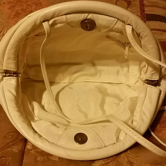 Purse - Picture 3 of 3