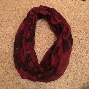 Infinity scarf