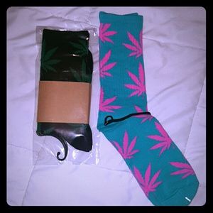 2 pair Marijuana pot leaf socks