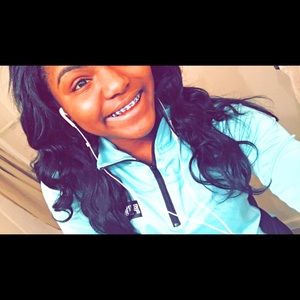 Meet your Posher, Alexus