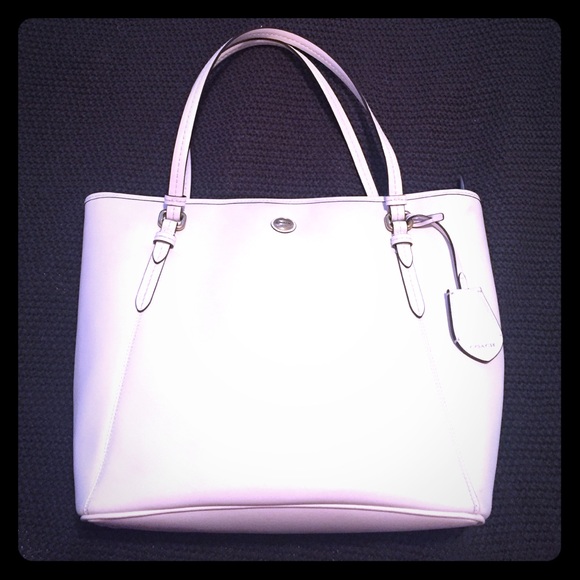 White Coach shoulder tote