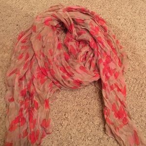 Splattered-print scarf
