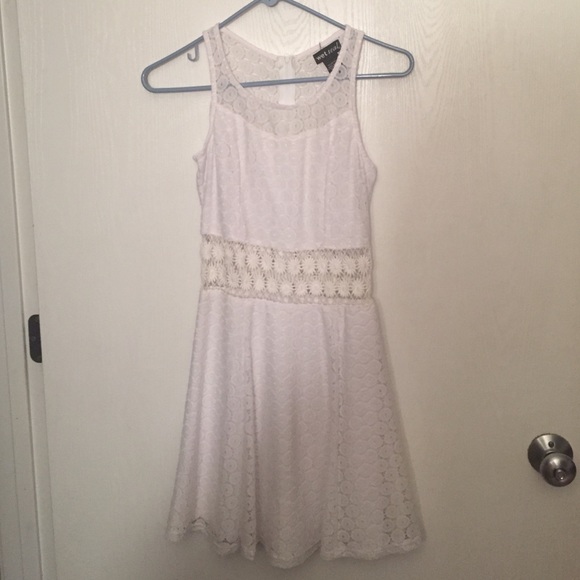 White cut out flowery dress