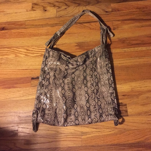 Purse - Picture 2 of 2