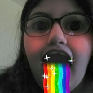 Meet your Posher, Kassandra