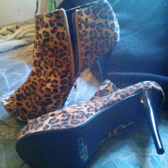 Qupid  heels