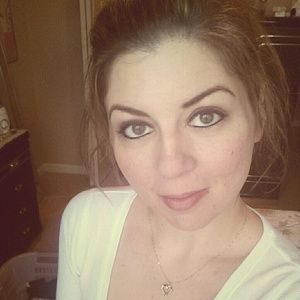 Meet your Posher, Jen