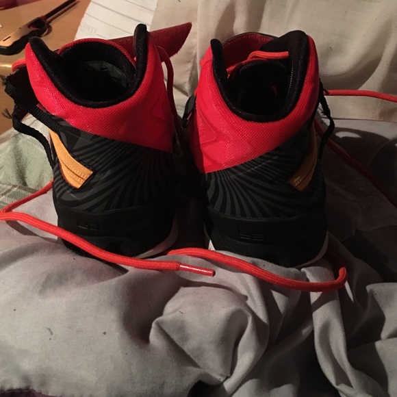 Nike Lebron Soldier's - Picture 4 of 4
